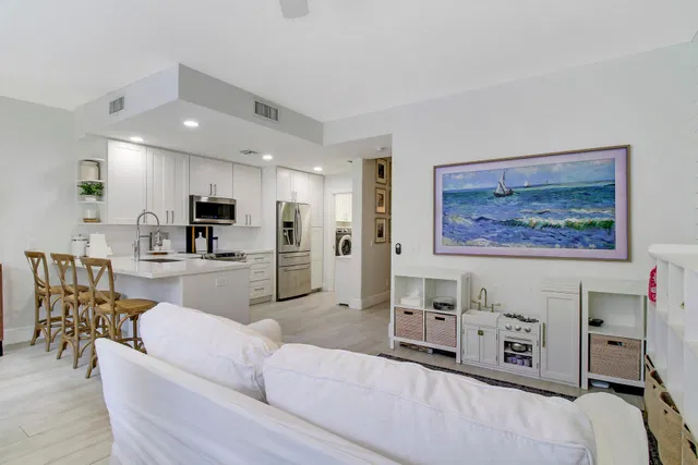 Island at Abacoa Residence photo 9