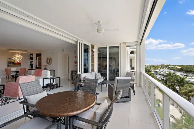 Azure Palm Beach Gardens Unit 510 photo 4