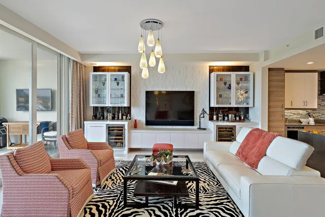 Azure Palm Beach Gardens Unit 510 photo 7