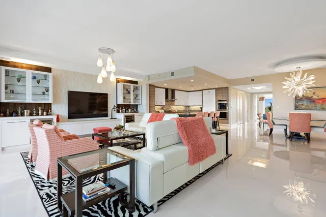 Azure Palm Beach Gardens Unit 510 photo 8