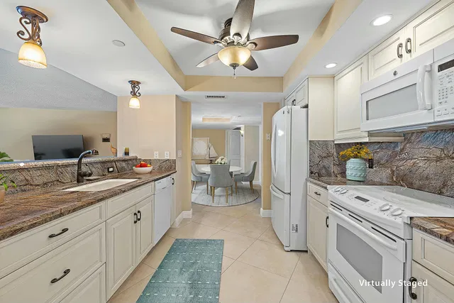 Tiara Singer Island Unit 19e photo 10