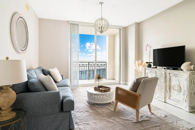 CityPlace South Tower Unit 1714 photo 2