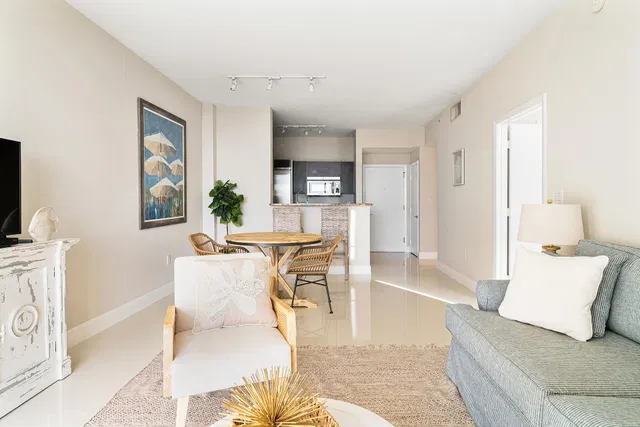CityPlace South Tower Unit 1714 photo 6