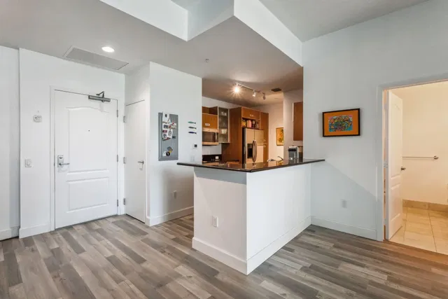 The Whitney Unit 322 photo 6