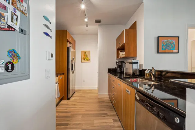 The Whitney Unit 322 photo 10