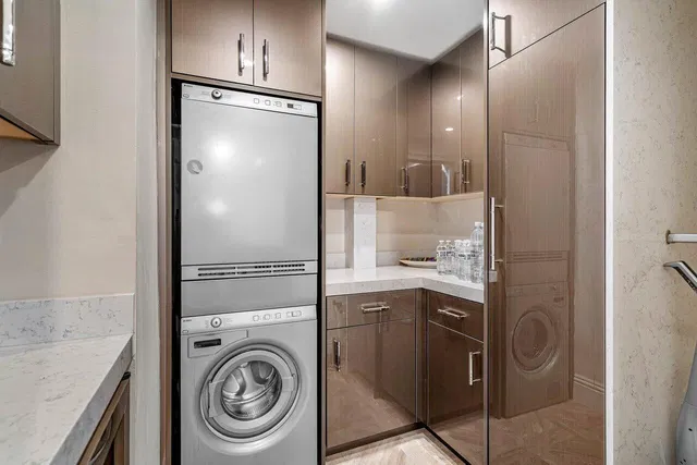 One City Plaza Unit 1503 photo 6