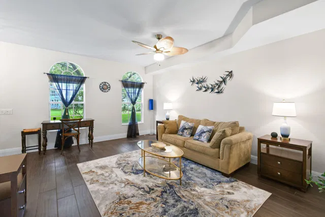 Charleston Court at Abacoa Residence photo 14