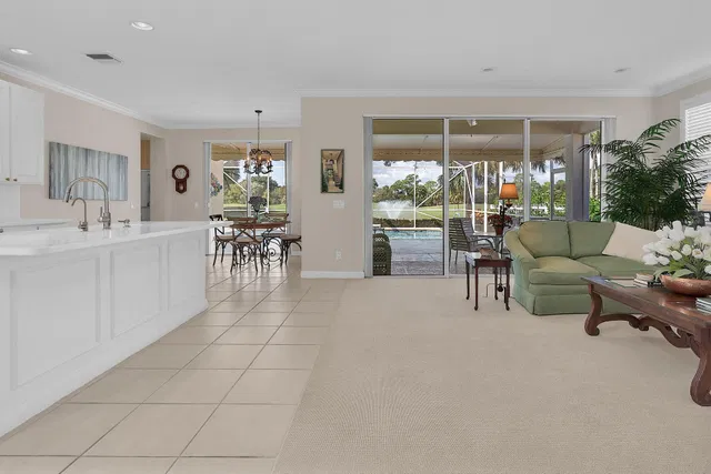 Island at Abacoa Residence photo 14