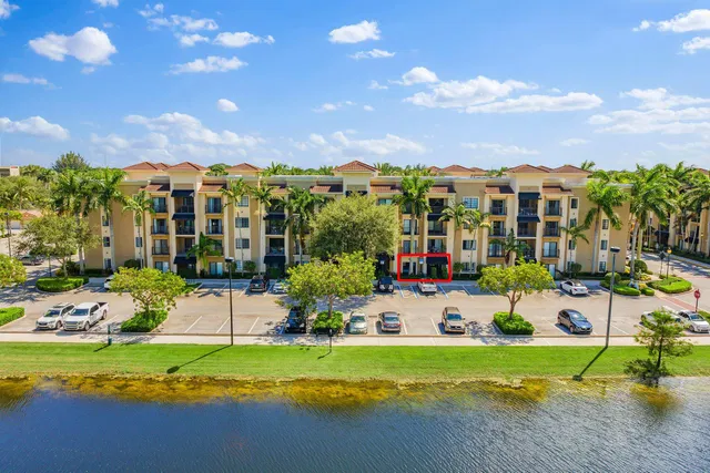Residences at Midtown Palm Beach Gardens Unit 3116 photo 3