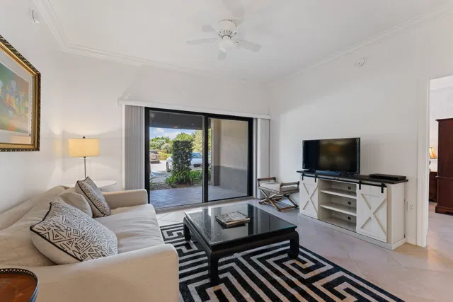 Residences at Midtown Palm Beach Gardens Unit 3116 photo 9