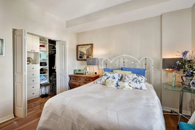 The Prado Unit 852 photo 18