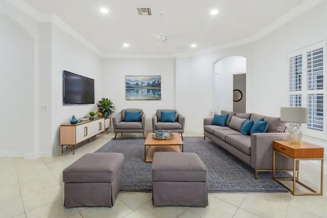 Canterbury Place Residence photo 23