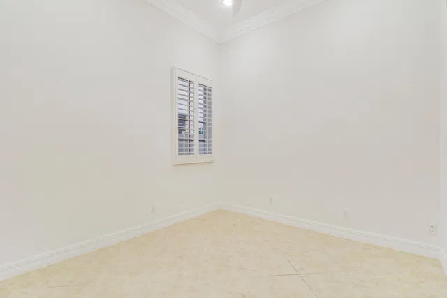 Canterbury Place Residence photo 38