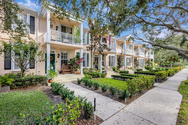 Charleston Court at Abacoa Residence photo 4