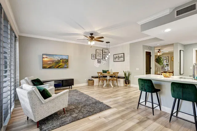 Charleston Court at Abacoa Residence photo 13