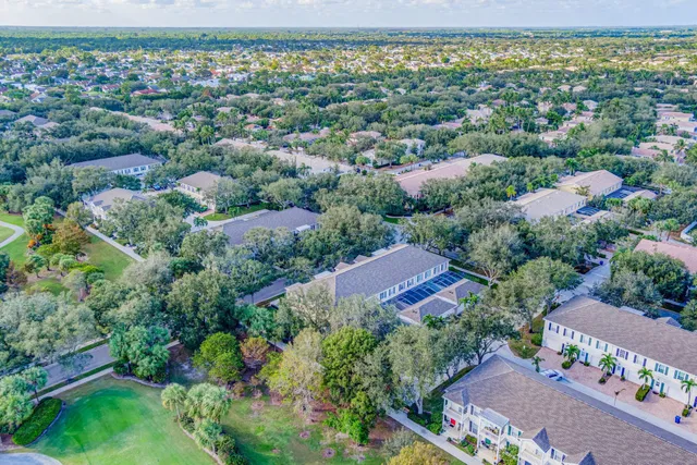 Charleston Court at Abacoa Residence photo 61