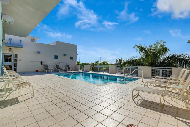The Meridian Unit 309 photo 6