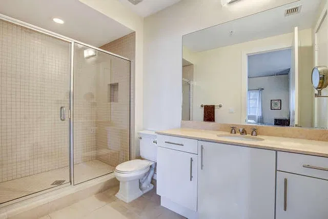 The Meridian Unit 309 photo 17