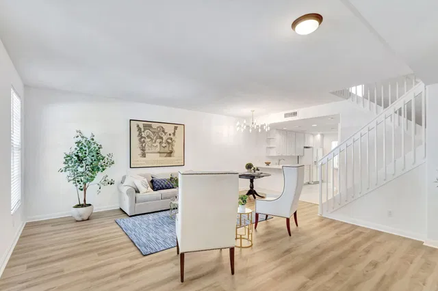 Charleston Court at Abacoa Residence photo 5