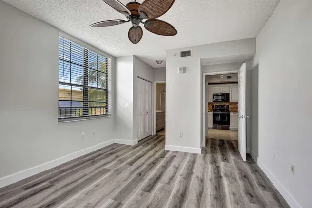Courtyards in Cityplace Unit 507 photo 13