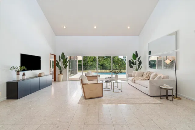 Colonnade Boca Raton Residence photo 8