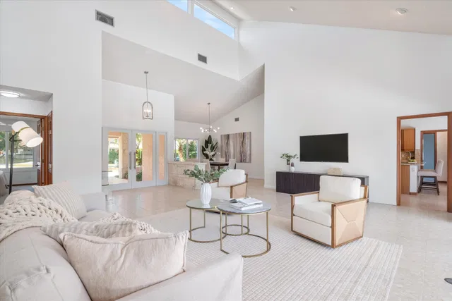Colonnade Boca Raton Residence photo 10