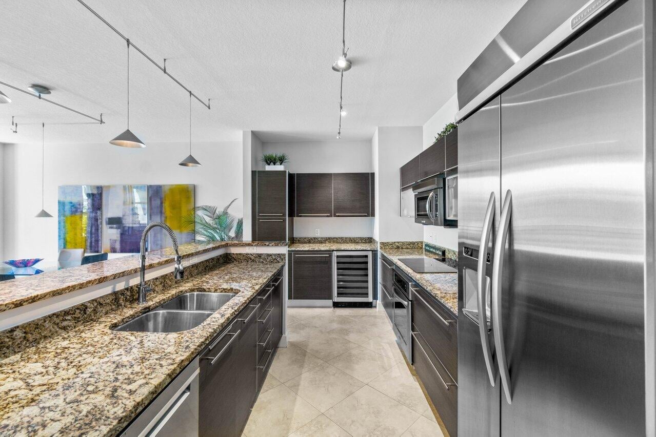 CityPlace South Tower Unit 301 photo 6
