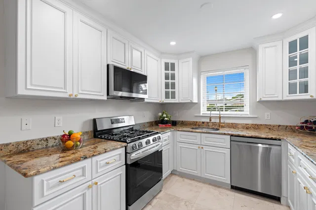 Grandview Heights Residence photo 13