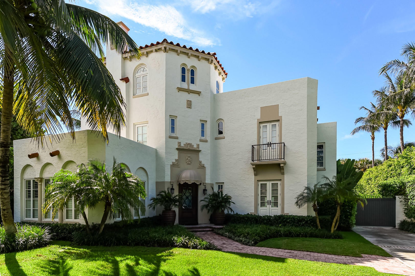 130 Brazilian Avenue