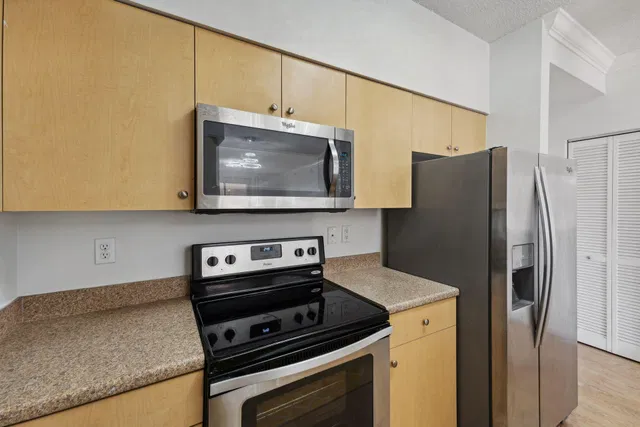 The Montecito Unit 311 photo 6