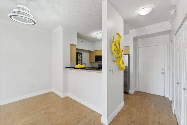 The Montecito Unit 311 photo 8