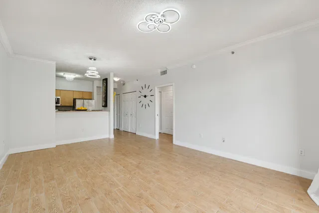 The Montecito Unit 311 photo 9