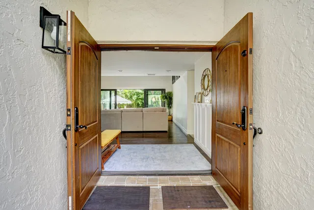 Colonnade Boca Raton Residence photo 9