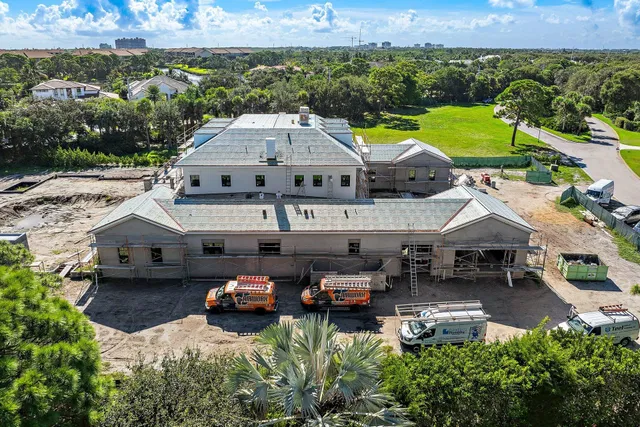 Bear's Club Residence photo 9