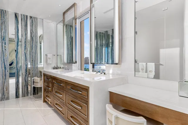 Palm Beach Biltmore Unit 905/906 photo 15
