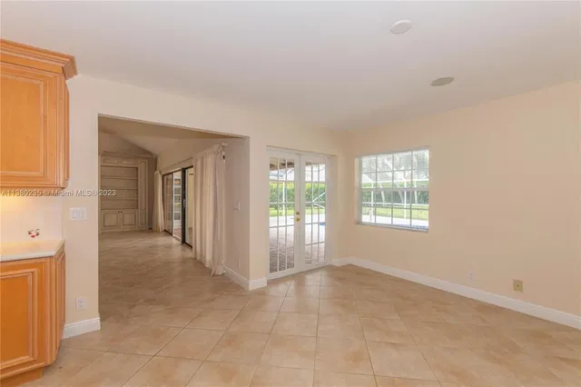 Boca Bath & Tennis Residence photo 10