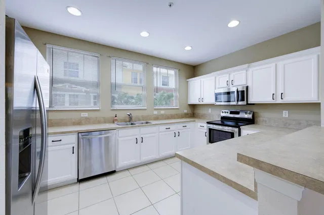 Cityside West Palm Beach Unit 4 photo 6
