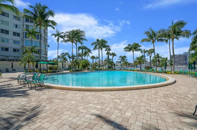 Palm Beach Towers, Palm Beach Unit 219b photo 27