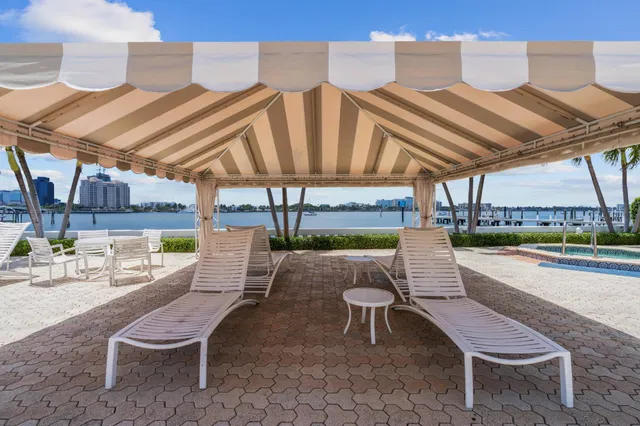 Palm Beach Biltmore Unit 107 photo 31