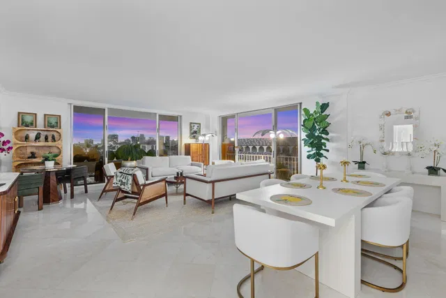 Winthrop House Condos Unit 602 photo 23
