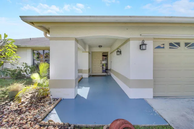  Residence photo 4