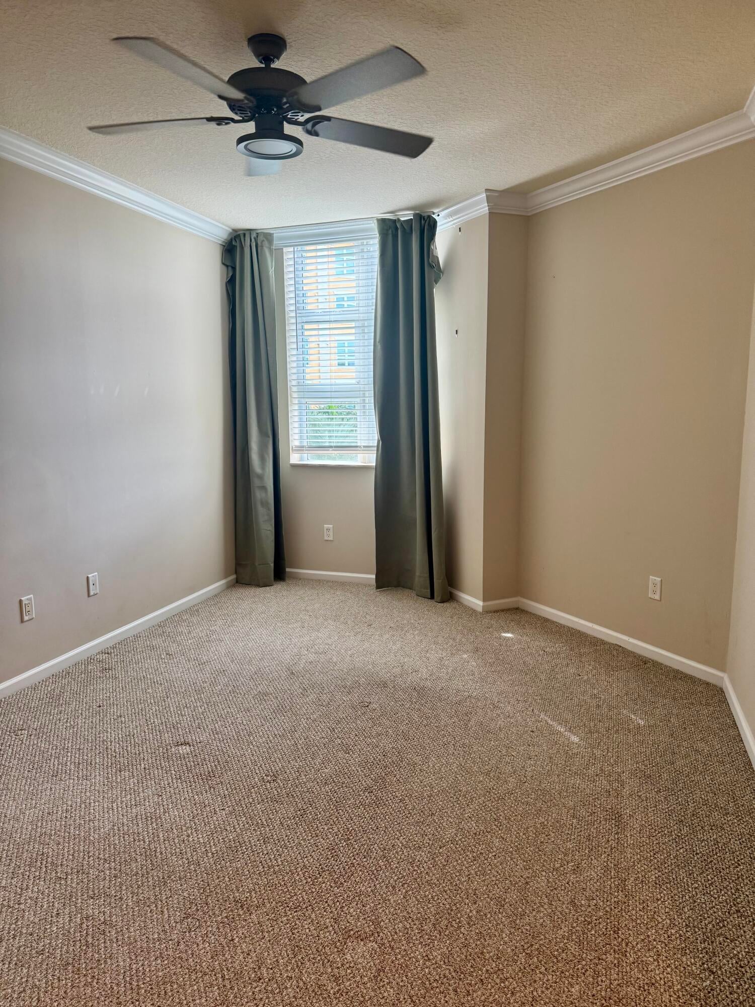 The Metropolitan Unit 403 photo 5
