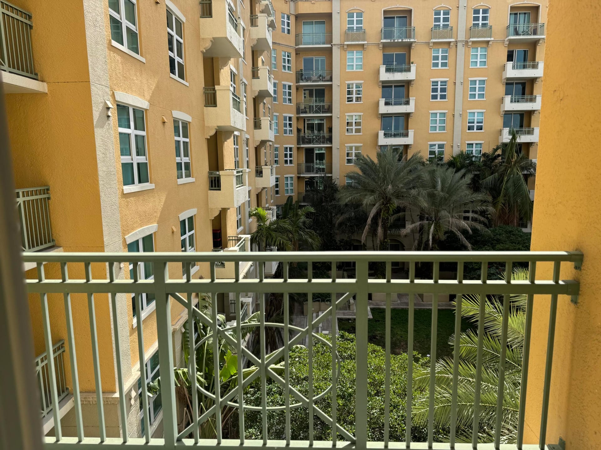 The Metropolitan Unit 403 photo 9