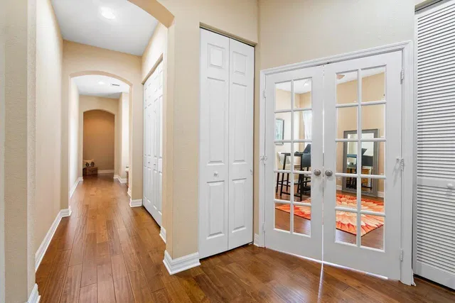 Canterbury Place Residence photo 8