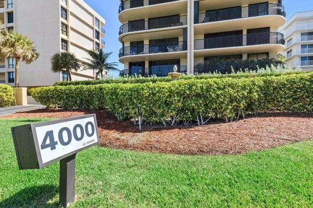 4000 S Ocean Boulevard E #401