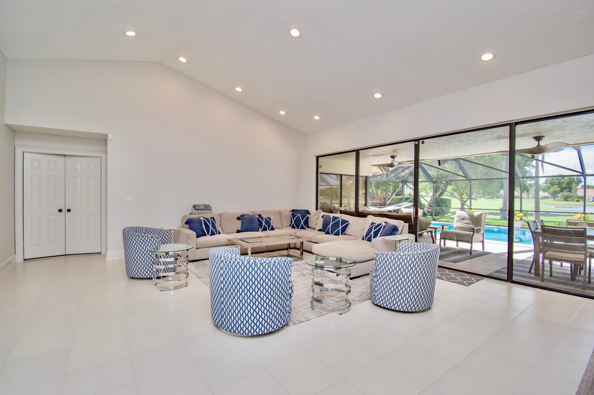  Residence photo 14