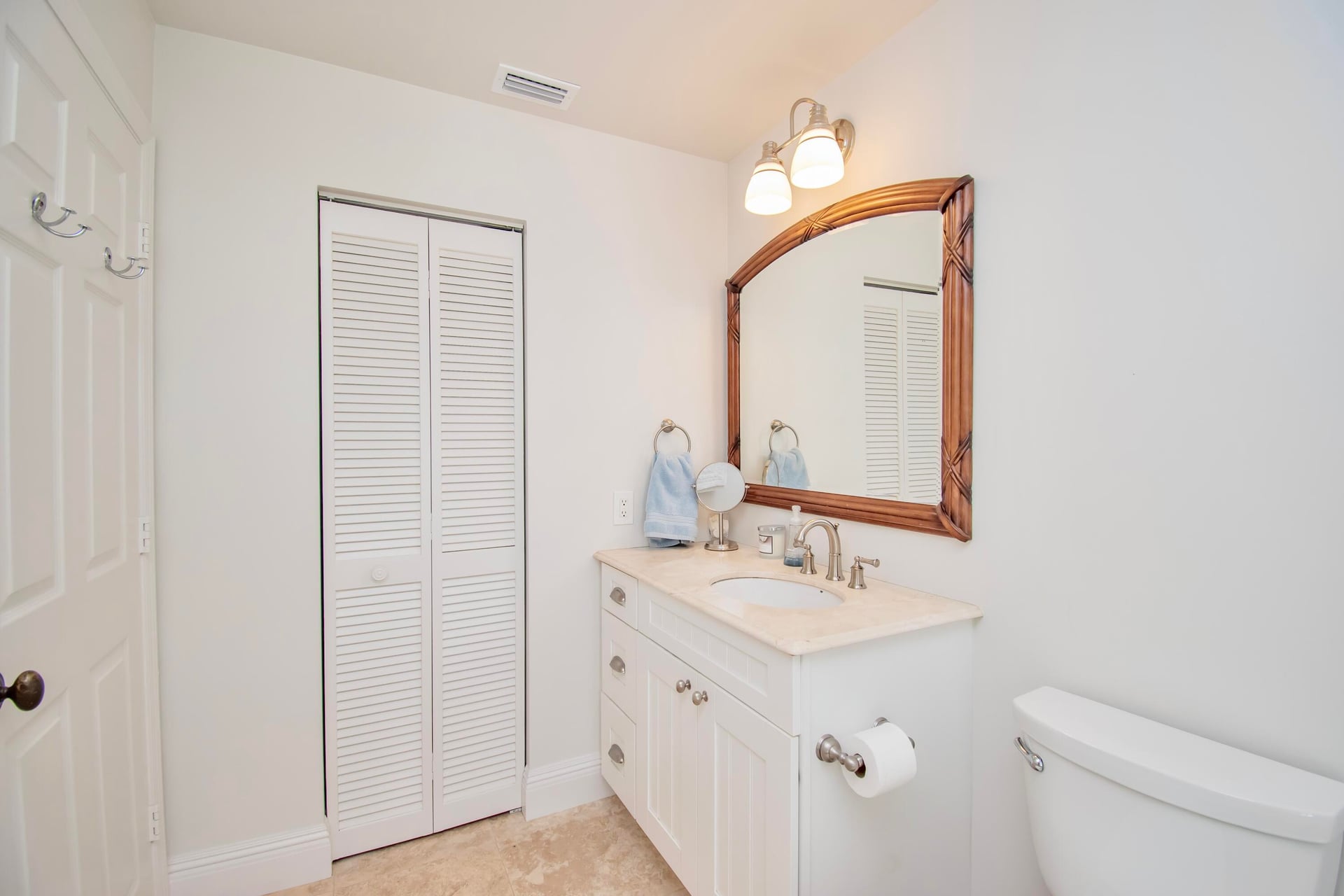  Residence photo 36