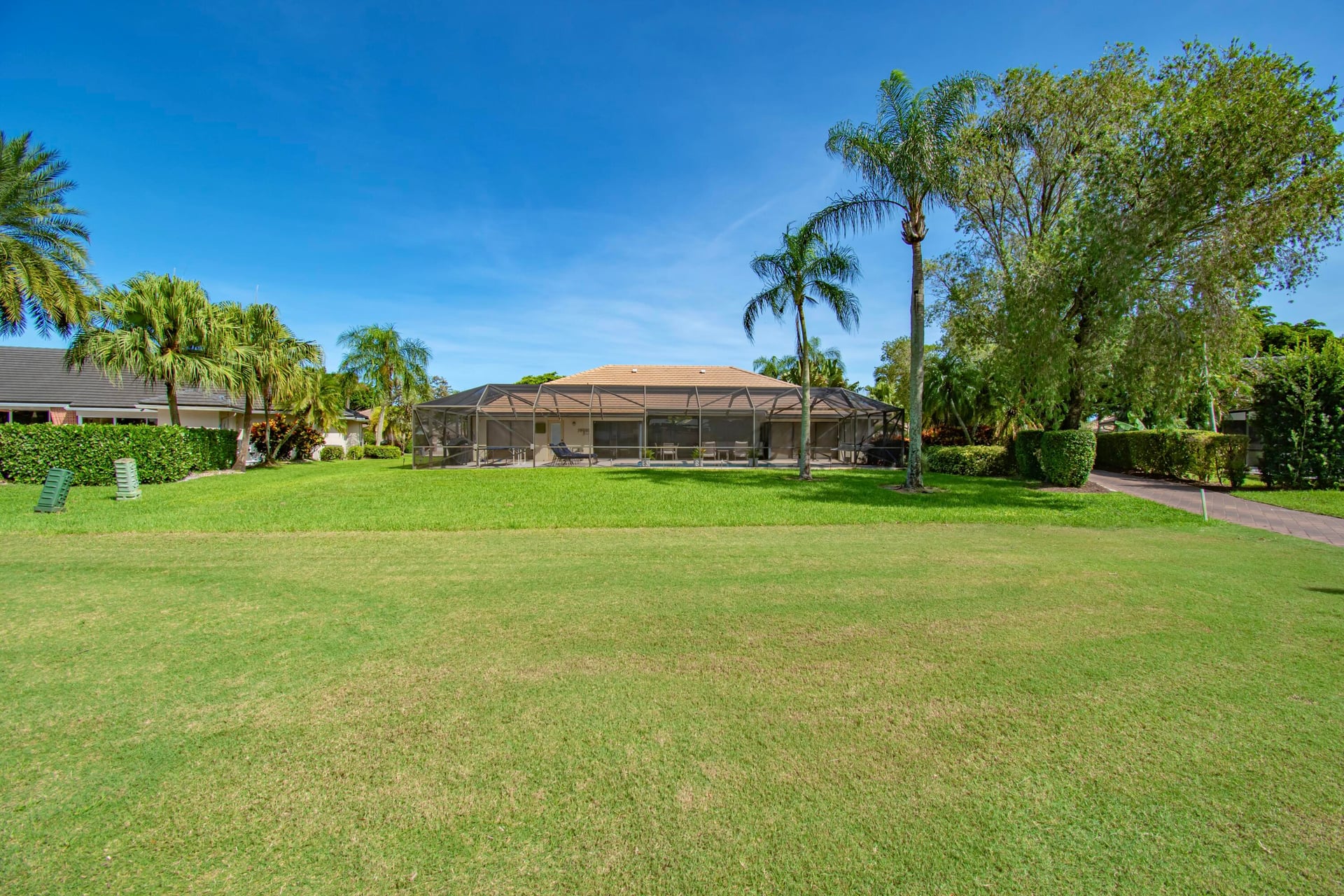  Residence photo 55