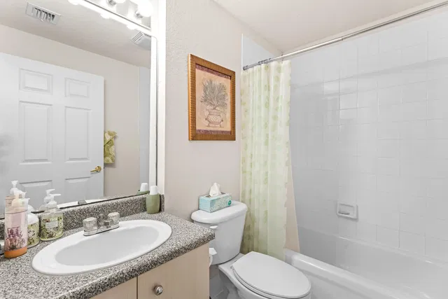 Flagler Pointe Unit 103 photo 21