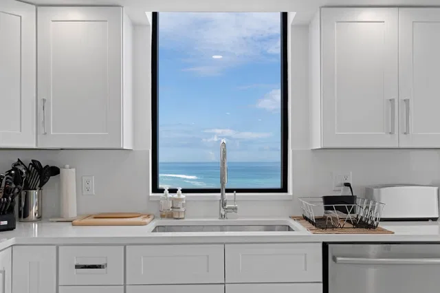 Eastpointe Singer Island Unit 10d photo 11